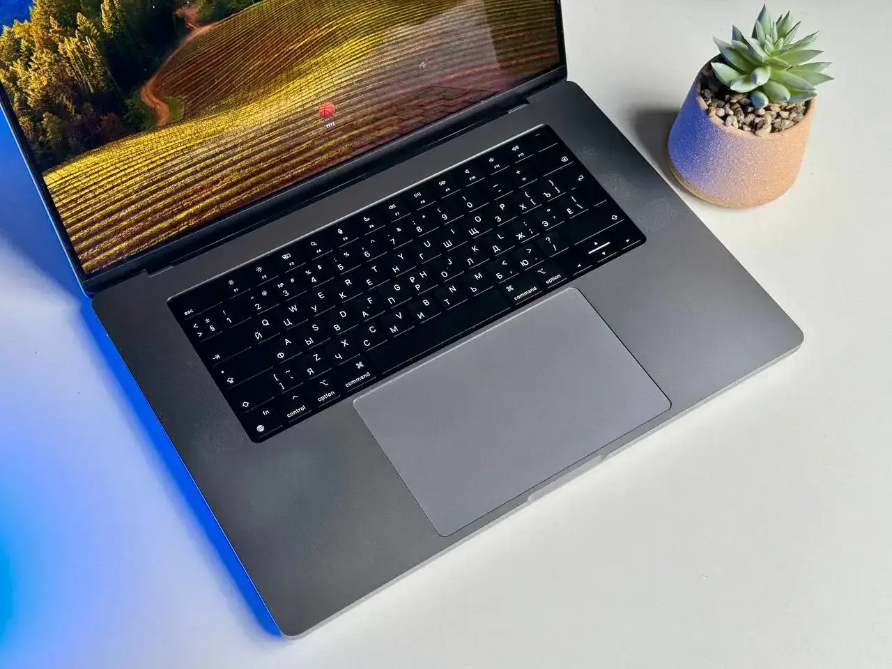 ВЖИВАНИЙ MacBook Pro 16" Space Gray (Z14V0016E) 2021 Стан: гарний | Комплект: повний | Гарантія: 1 міс. | 🔋 99%