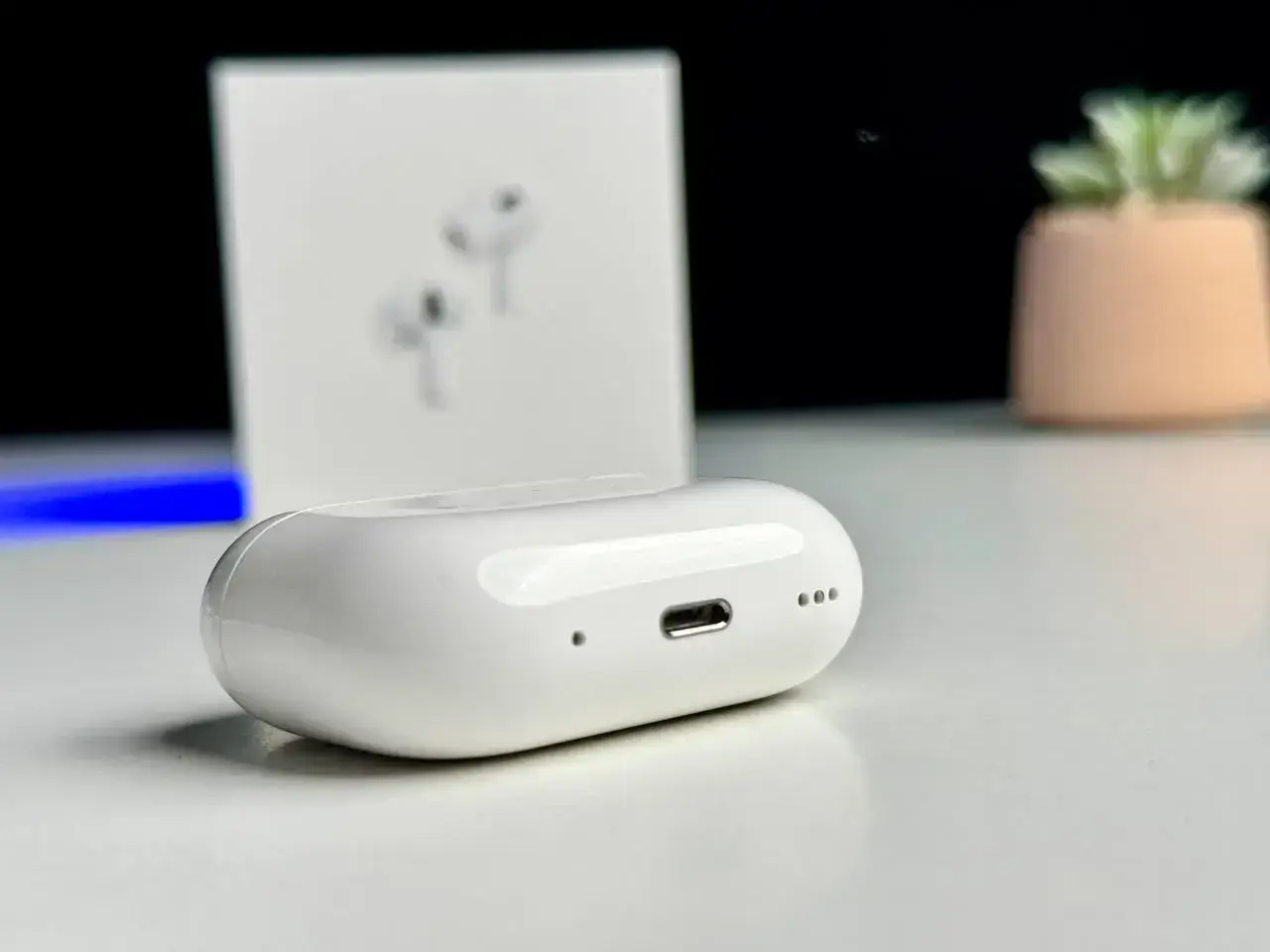 Б/У Наушники Apple AirPods Pro 2 with MagSafe Charging Case with Speaker (MQD83) - Состояние: хороший | Комплект: полный | Гарантія: 1 мес.