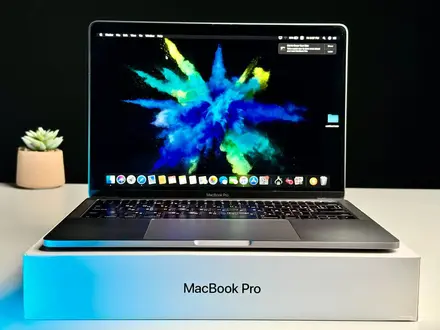 Б/У MacBook Pro 13" Space Gray (MPXT2) 2017 - Состояние: хороший | Комплект: полный | Гарантія: 1 мес.