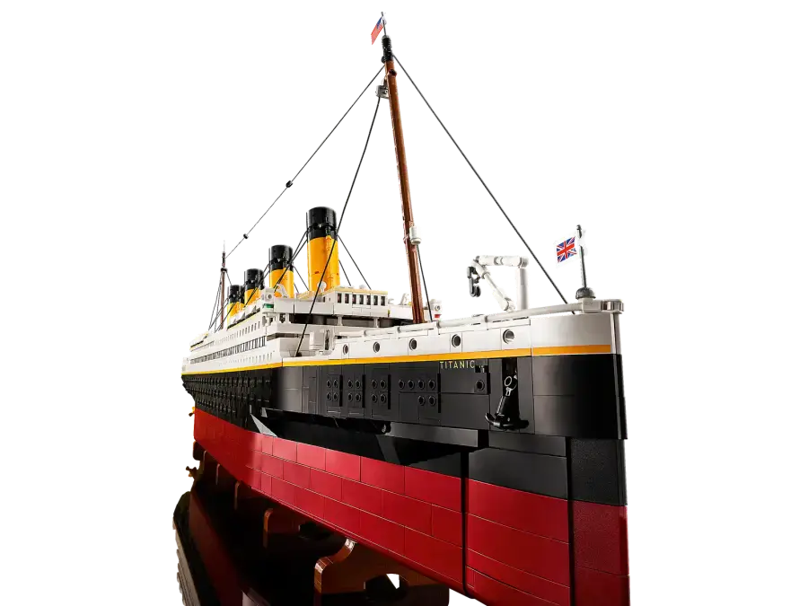 Блоковий конструктор LEGO Титанік (10294)