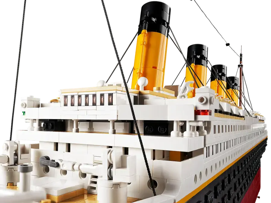 Блоковий конструктор LEGO Титанік (10294)