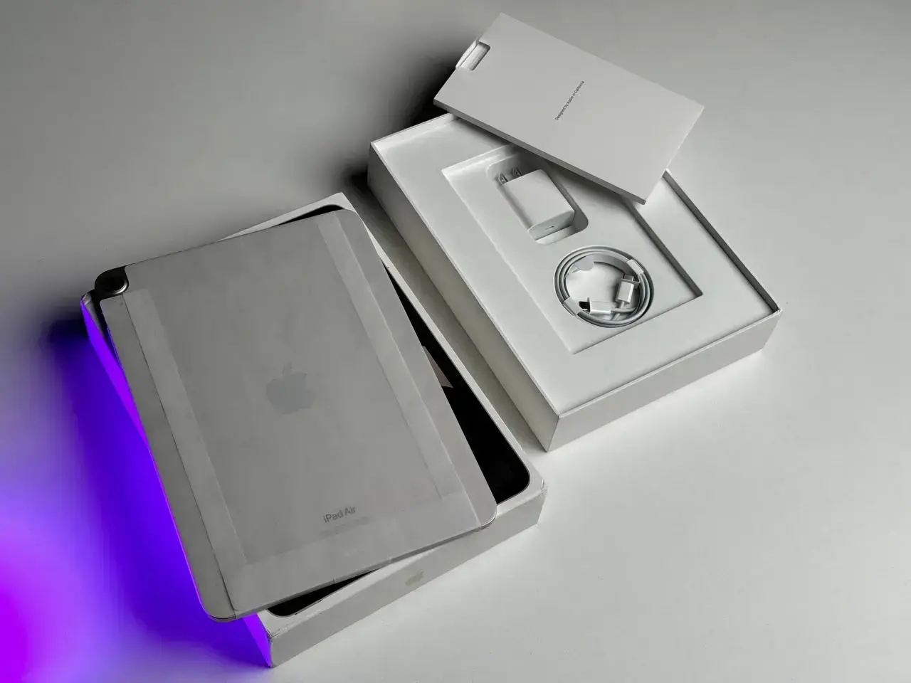 УЦІНКА iPad Air 5 10.9'' Wi-Fi 256GB Starlight (MM9P3) - Стан: новий | Акумулятор: 100% | Комплект: повний | Гарантія: 6 міс.