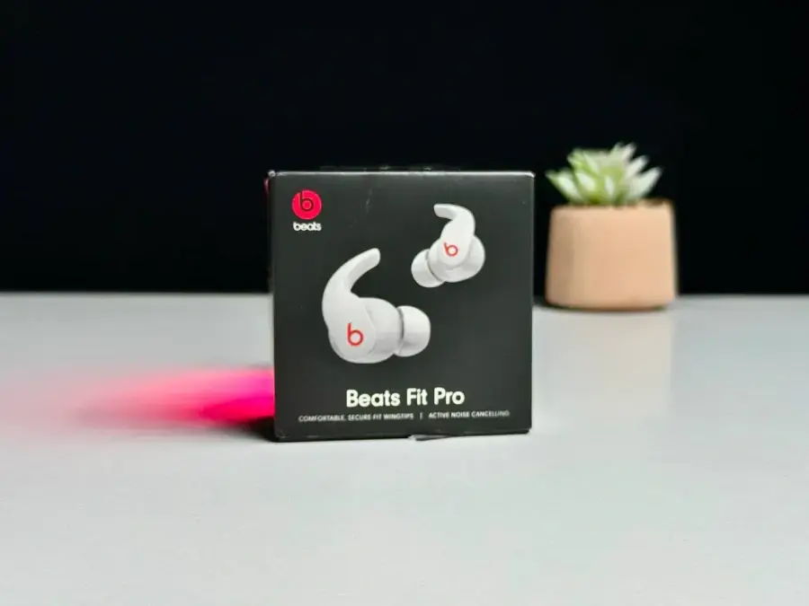 Уценка, открытая коробка Beats Fit Pro True Wireless Earbuds - Beats White (MK2G3)