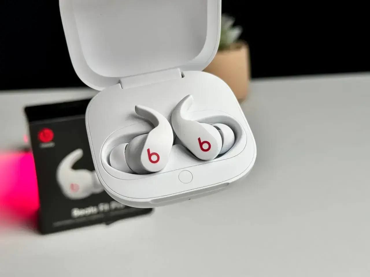 Уцінка, відкрита коробка Beats Fit Pro True Wireless Earbuds — Beats White (MK2G3)