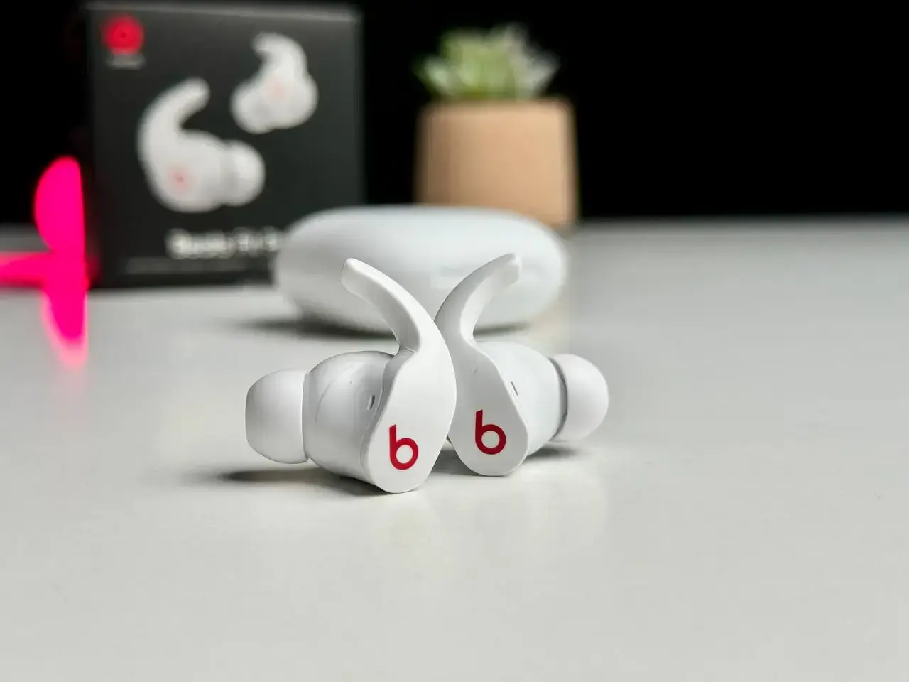 Уцінка, відкрита коробка Beats Fit Pro True Wireless Earbuds — Beats White (MK2G3)