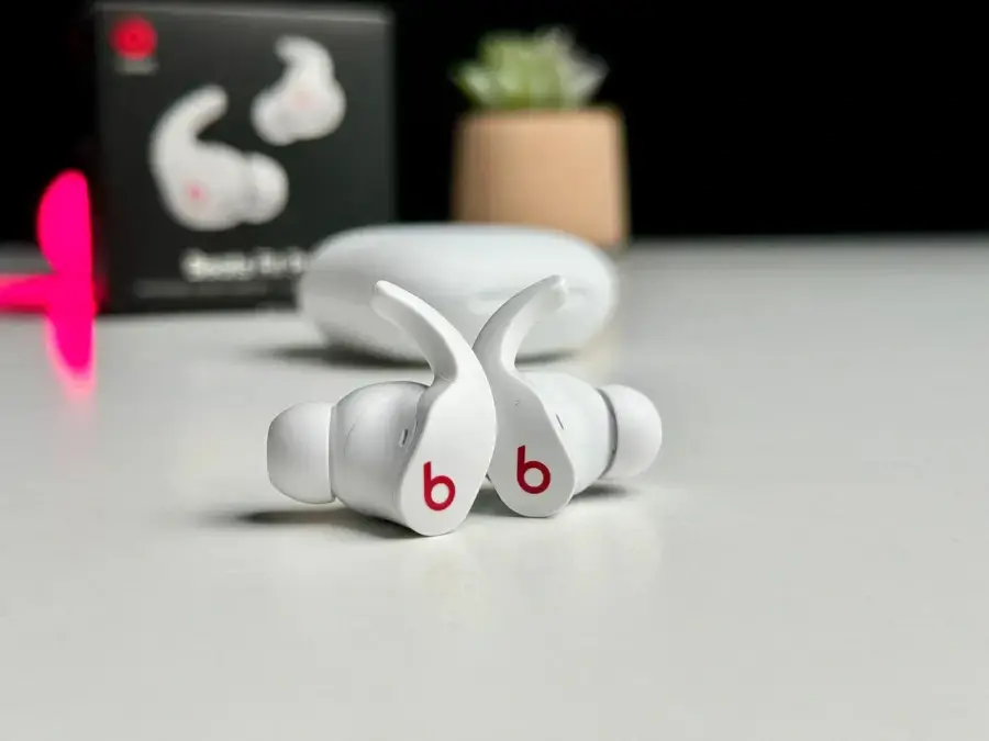 Уценка, открытая коробка Beats Fit Pro True Wireless Earbuds - Beats White (MK2G3)