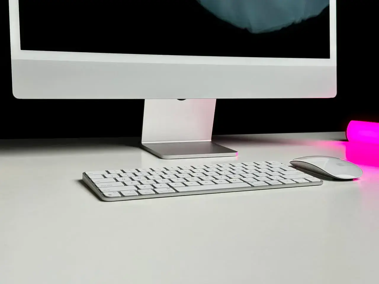 Б/У iMac 24" 4.5K Retina display Silver (MGTF3) 2021 - Состояние: идеальное | Комплект: полный | Гарантия: 3 мес.
