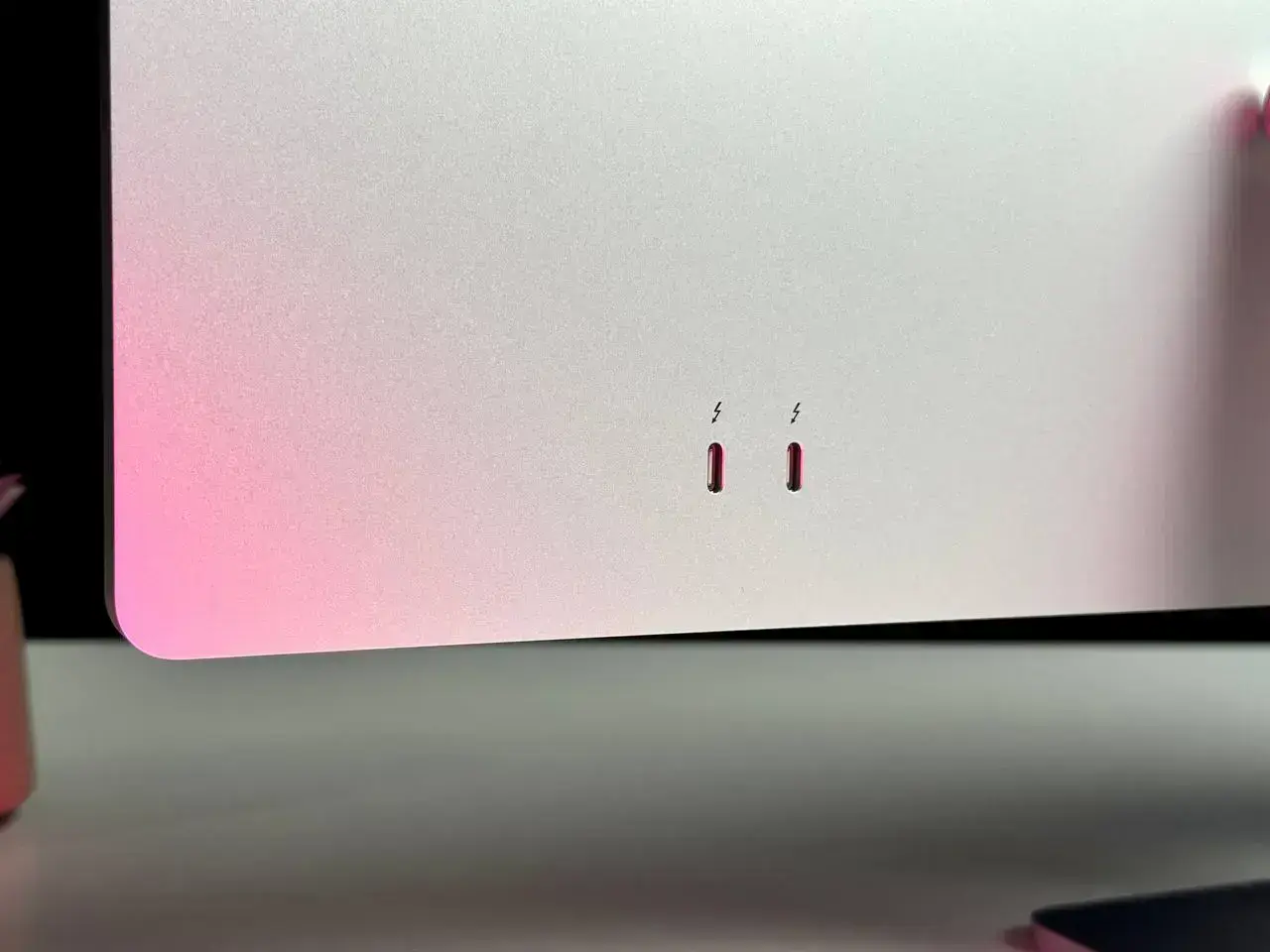 Б/У iMac 24" 4.5K Retina display Silver (MGTF3) 2021 - Состояние: идеальное | Комплект: полный | Гарантия: 3 мес.