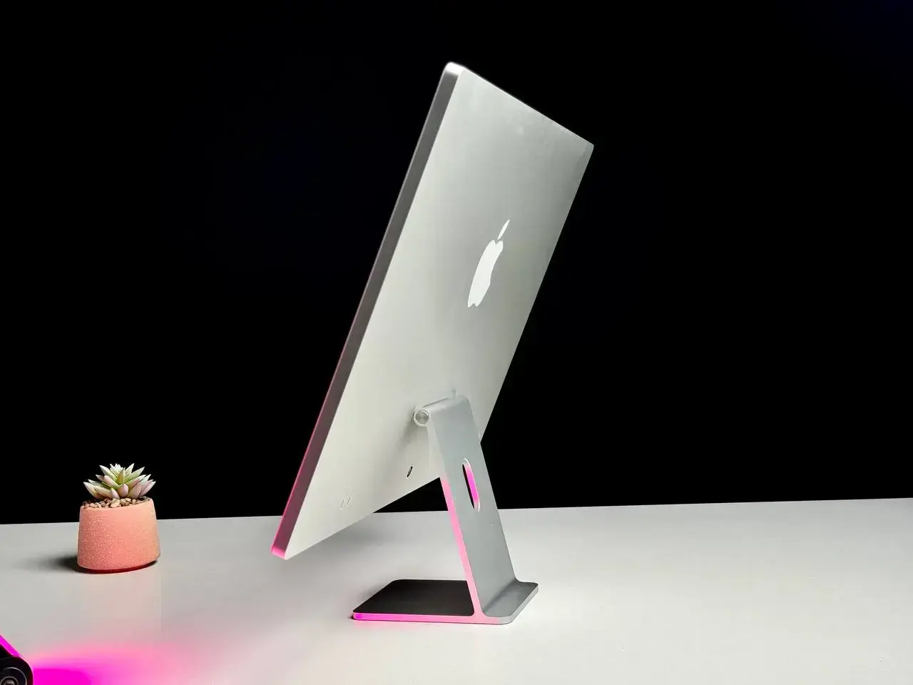 Б/У iMac 24" 4.5K Retina display Silver (MGTF3) 2021 - Состояние: идеальное | Комплект: полный | Гарантия: 3 мес.