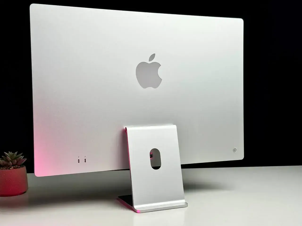 Б/У iMac 24" 4.5K Retina display Silver (MGTF3) 2021 - Состояние: идеальное | Комплект: полный | Гарантия: 3 мес.