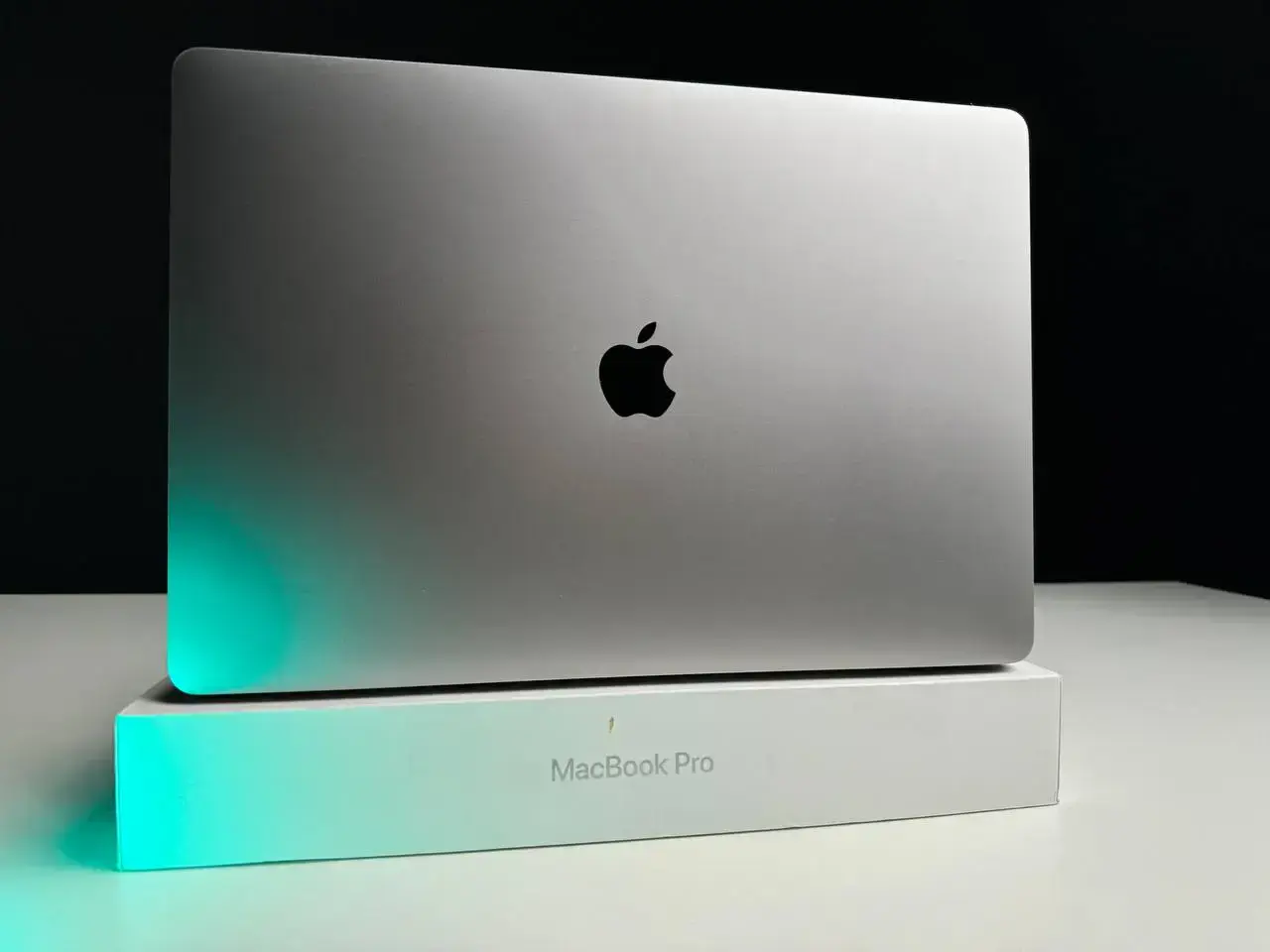 ВЖИВАНИЙ MacBook Pro 15" Space Gray (MPTT2) 2017 i7/16GB/512SSD🔋97% (Стан - гарний. Комплект - повний | гарантія - 1 міс.)