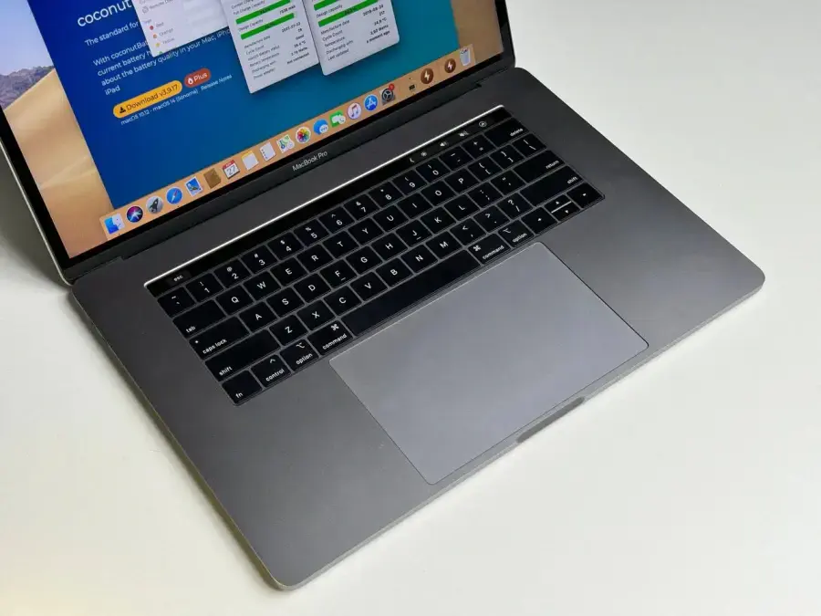 MacBook Pro 15" Space Gray (MR932) 2018 (Состояние - хорошее. Комплект - полный | гарантия - 1 мес.) - Cycle 26