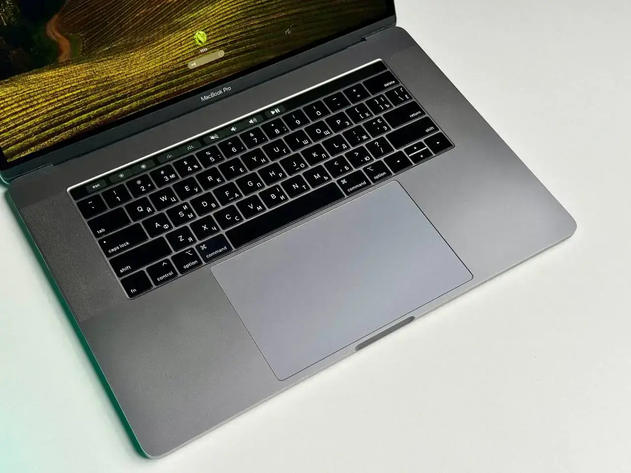 Б.У. MacBook Pro 15" Space Gray (Z0V10004D) 2018 i7/16GB/1TB - циклы 692