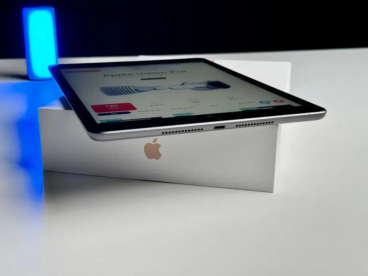 ВЖИВАНИЙ Apple iPad 10.2" Wi-Fi 32GB Space Gray (MW742) - Стан: гарний | Акумулятор: 94% | Комплект: кабель | Гарантія: 1 міс.