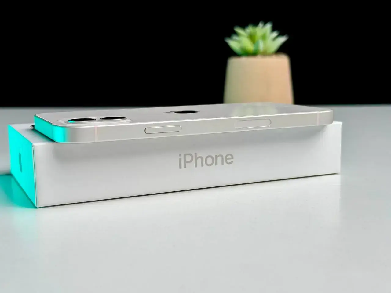 Б/У Apple iPhone 12 128GB White (MGHD3, MGJC3) - Состояние: хороший | Аккумулятор: 100% | Комплект: полный | Гарантія: 1 мес.