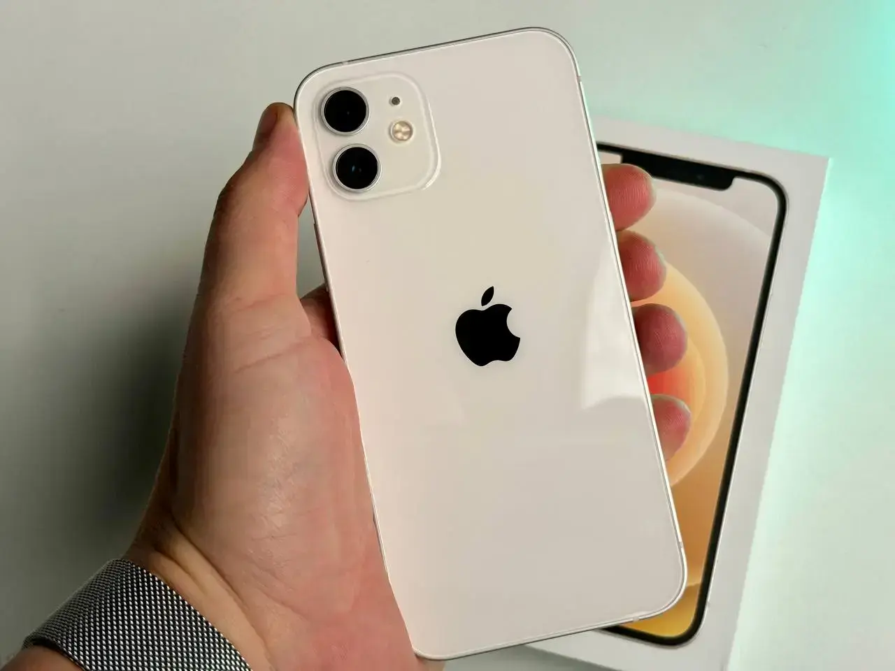 Б/У Apple iPhone 12 128GB White (MGHD3, MGJC3) - Состояние: хороший | Аккумулятор: 100% | Комплект: полный | Гарантія: 1 мес.