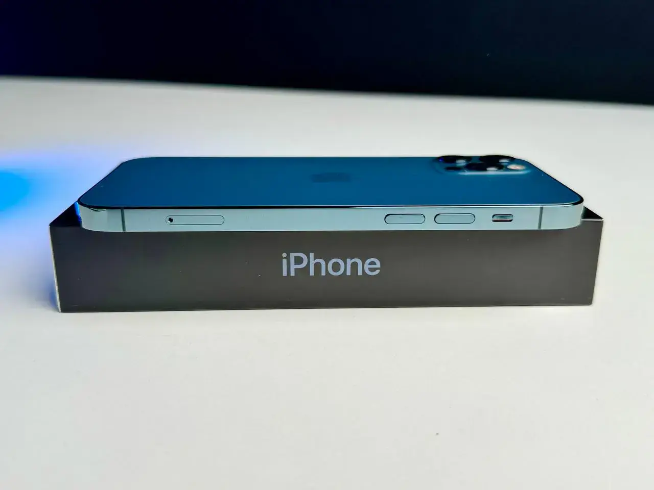 Б/У Apple iPhone 12 Pro 256GB Pacific Blue (MGLW3, MGMT3) - Аккумулятор: 100% | Комплект: полный | Гарантія: 1 мес.