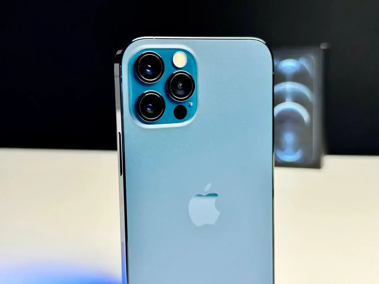 Б/У Apple iPhone 12 Pro 256GB Pacific Blue (MGLW3, MGMT3) - Аккумулятор: 100% | Комплект: полный | Гарантія: 1 мес.
