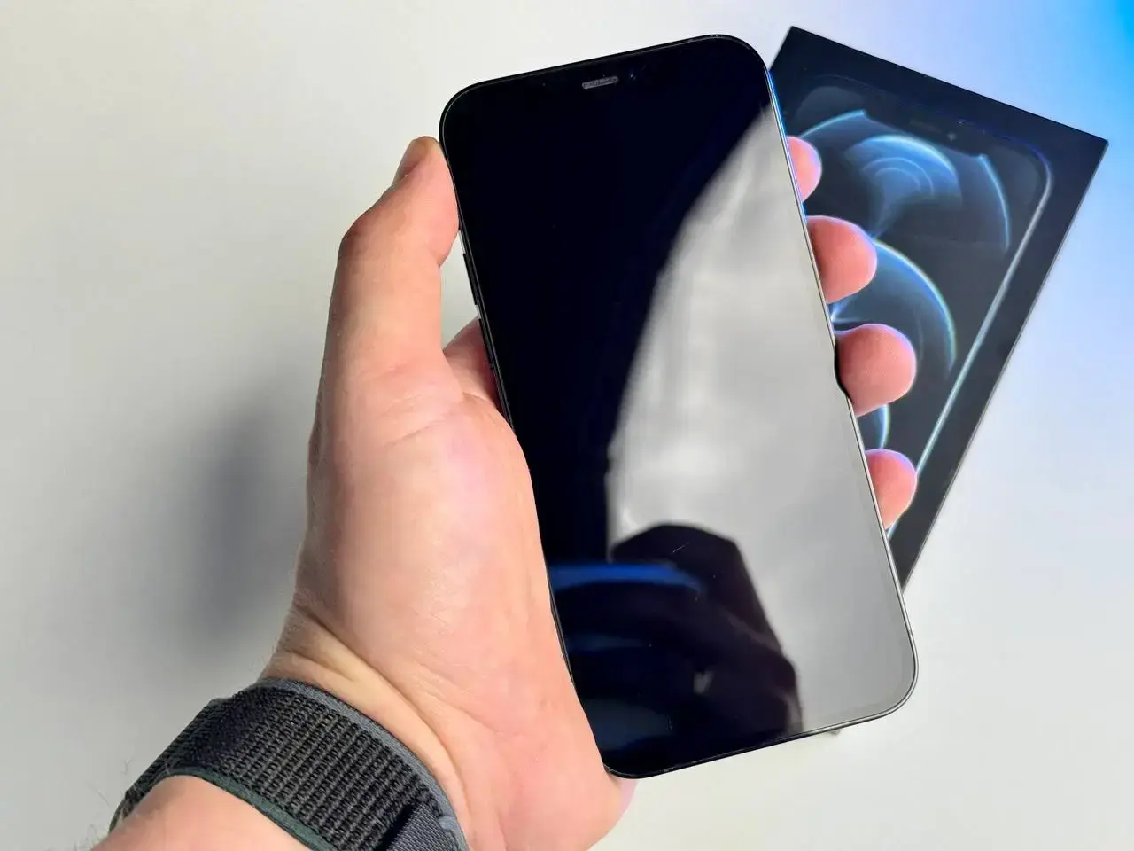 Б/У Apple iPhone 12 Pro 256GB Pacific Blue (MGLW3, MGMT3) - Аккумулятор: 100% | Комплект: полный | Гарантія: 1 мес.