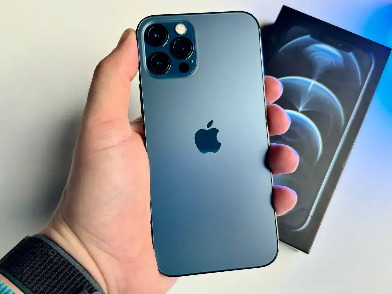 Б/У Apple iPhone 12 Pro 256GB Pacific Blue (MGLW3, MGMT3) - Аккумулятор: 100% | Комплект: полный | Гарантія: 1 мес.