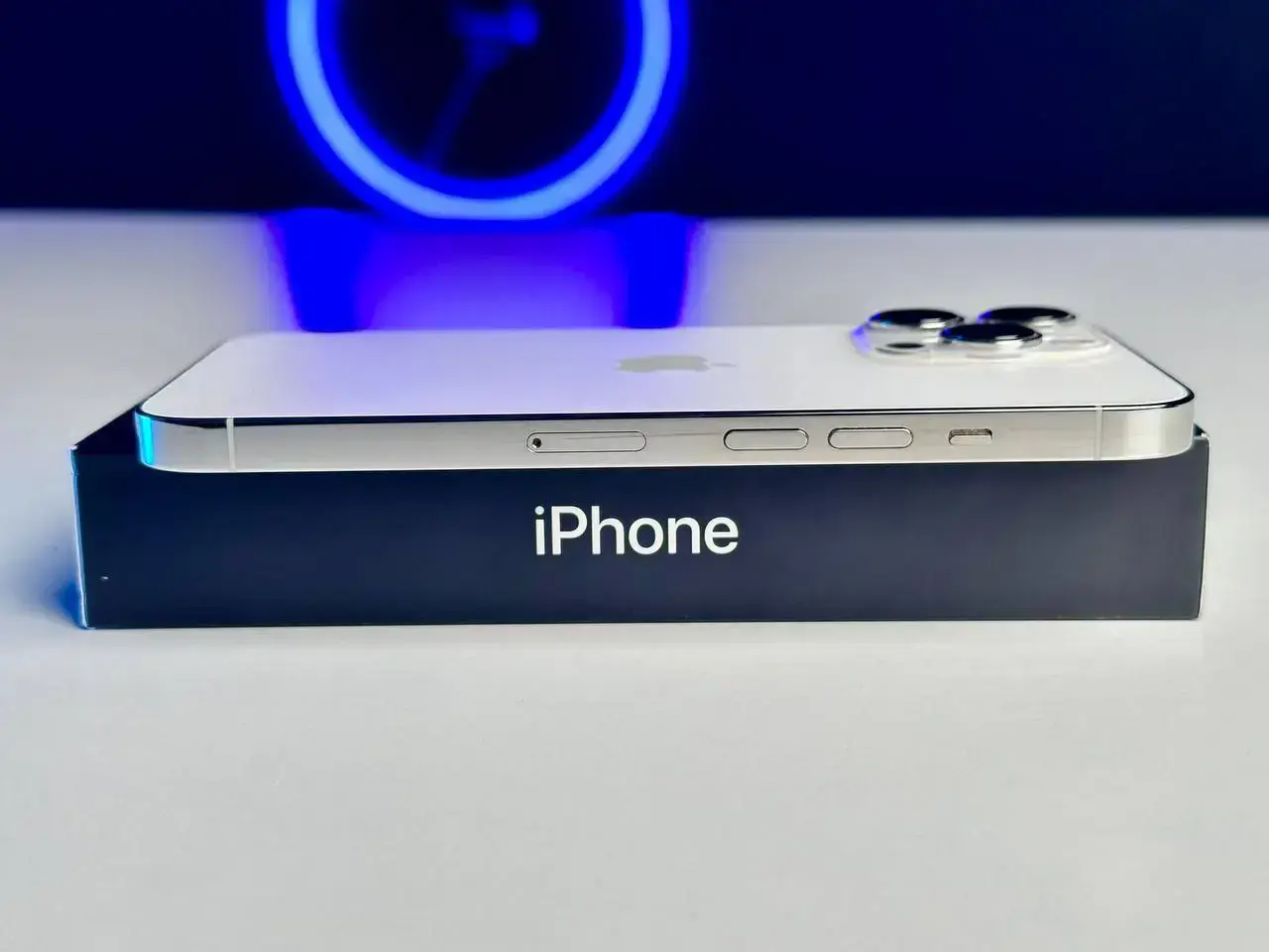 ВЖИВАНИЙ Apple iPhone 13 Pro 256GB Silver (MLTX3, MLVF3) - Стан: гарний | Акумулятор: 100% | Комплект: повний | Гарантія: 1 міс.