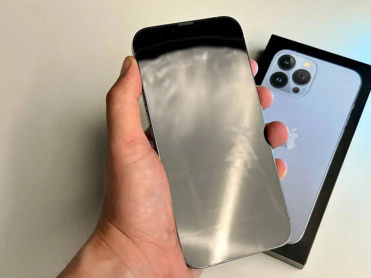 ВЖИВАНИЙ Apple iPhone 13 Pro Max 256GB Sierra Blue (MLKV3, MLLE3) - Стан: гарний | Акумулятор: 100% | Комплект: повний | Гарантія: 1 міс.