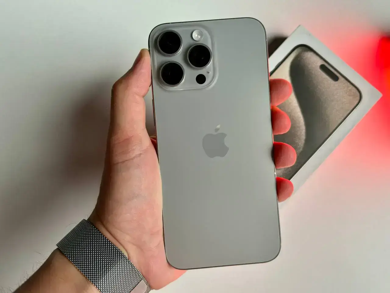 ВЖИВАНИЙ Apple iPhone 15 Pro Max 256GB Natural Titanium (MU793) - Стан: гарний | Акумулятор: 100% | Комплект: повний | Гарантія: 1 міс.