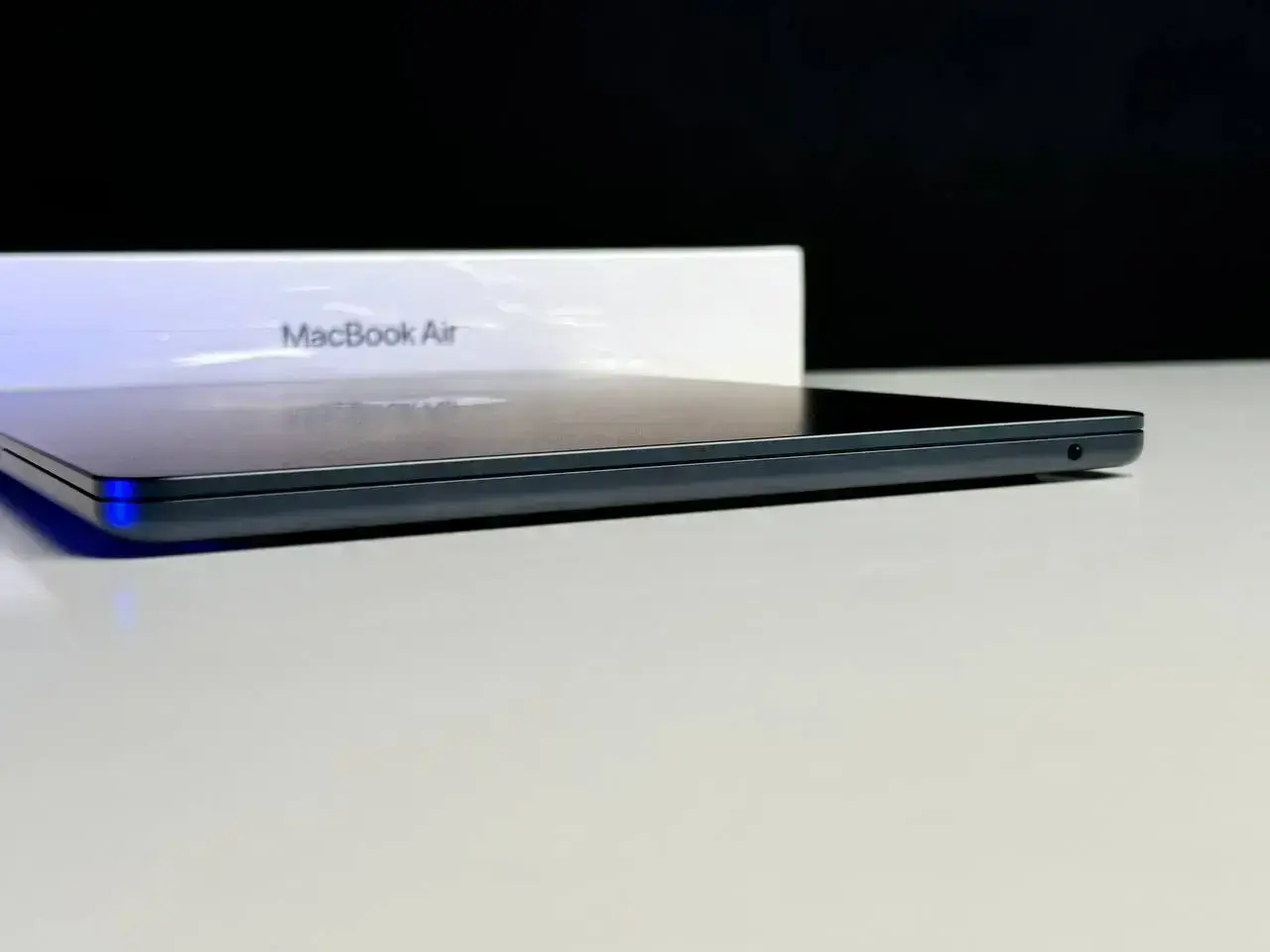 ВЖИВАНИЙ MacBook Air 13.6" Midnight 2022 (MLY33) - Стан: ідеальний | Акумулятор: 100% | Комплект: повний | Гарантія: 1 міс.