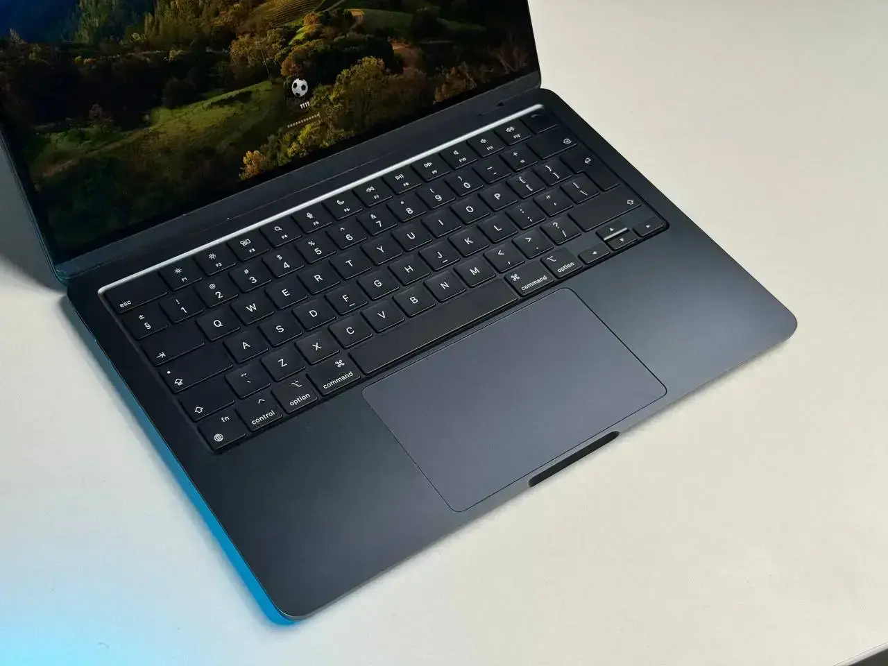 Б/У MacBook Air 13.6" Midnight 2022 (Z160000AU) - International English - Состояние: хороший | Комплект: полный | Гарантія: 1 мес.