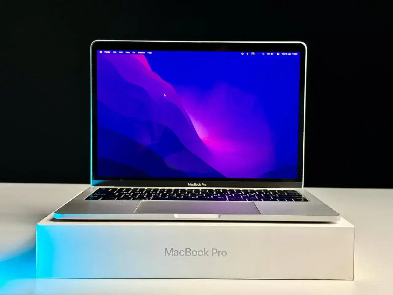 Б/У MacBook Pro 13" Silver (MPXU2) 2017 |i5|8GB|256SSD| - Состояние: удовлетворительный | Комплект: блок питания, кабель | Гарантія: 1 мес.