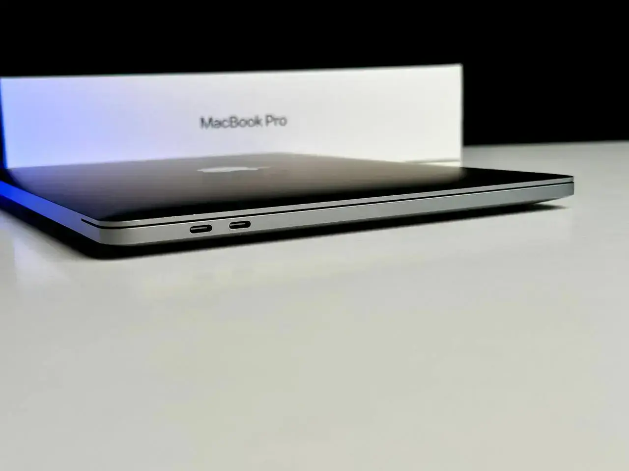 ВЖИВАНИЙ MacBook Pro 13" Space Gray 2022 (MNEH3) - Стан: гарний | Акумулятор: 100% | Комплект: повний | Гарантія: 1 міс.