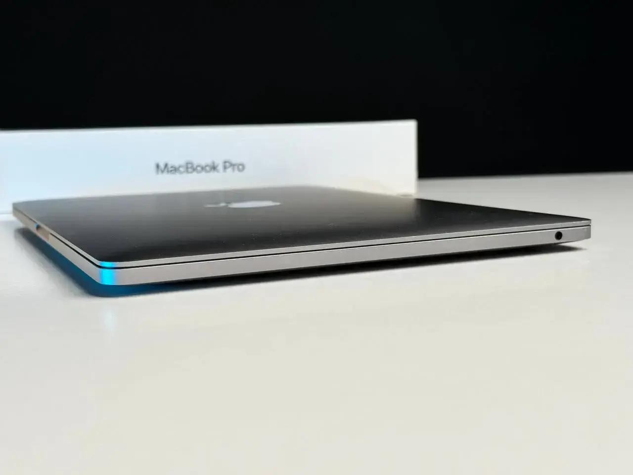 ВЖИВАНИЙ MacBook Pro 13" Space Gray (MPXT2) 2017 - Стан: гарний | Комплект: повний | Гарантія: 1 міс.