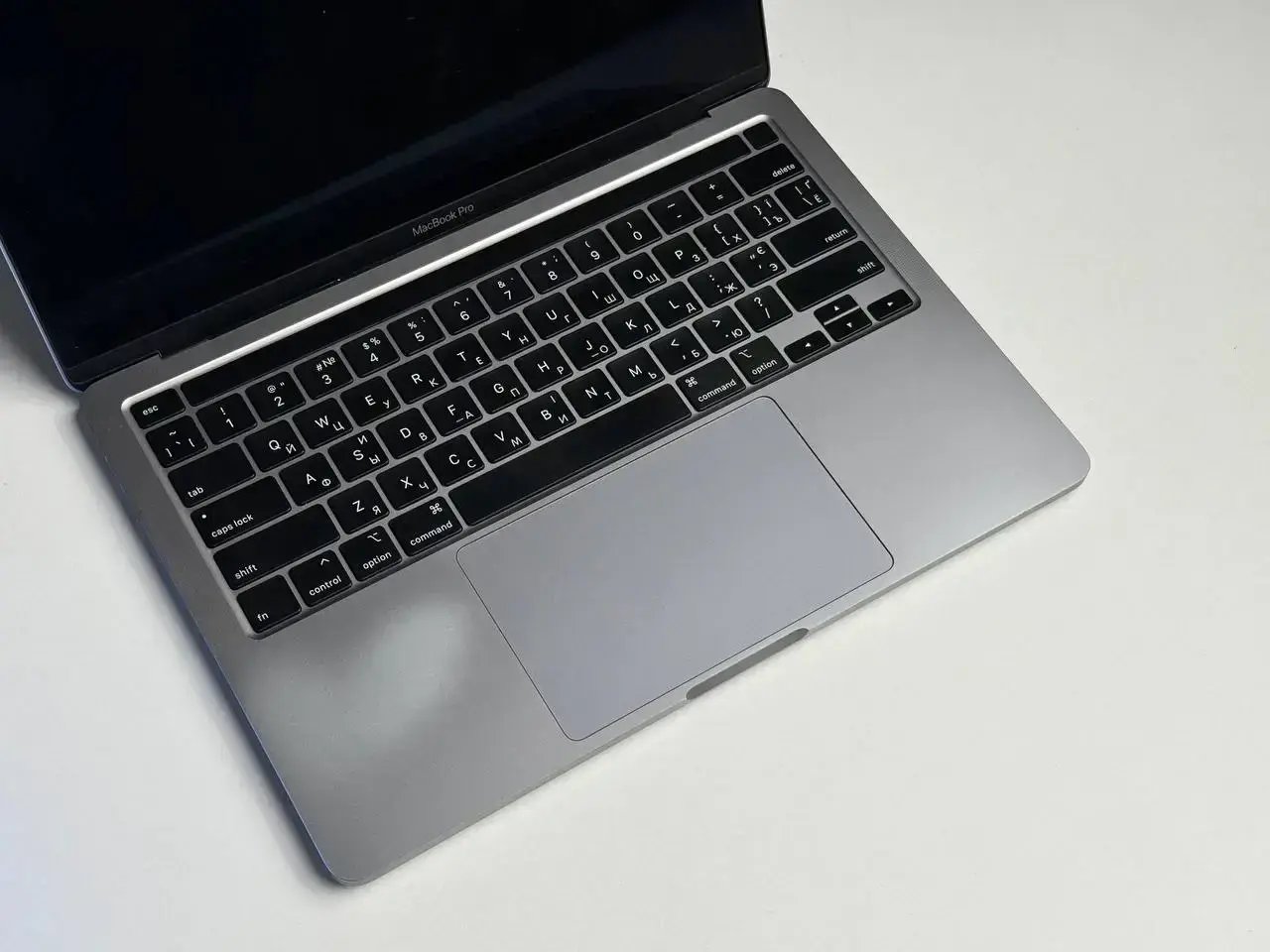 ВЖИВАНИЙ MacBook Pro 13" Space Gray (MXK32) 2020 - Стан: гарний | Комплект: повний | Гарантія: 1 міс.