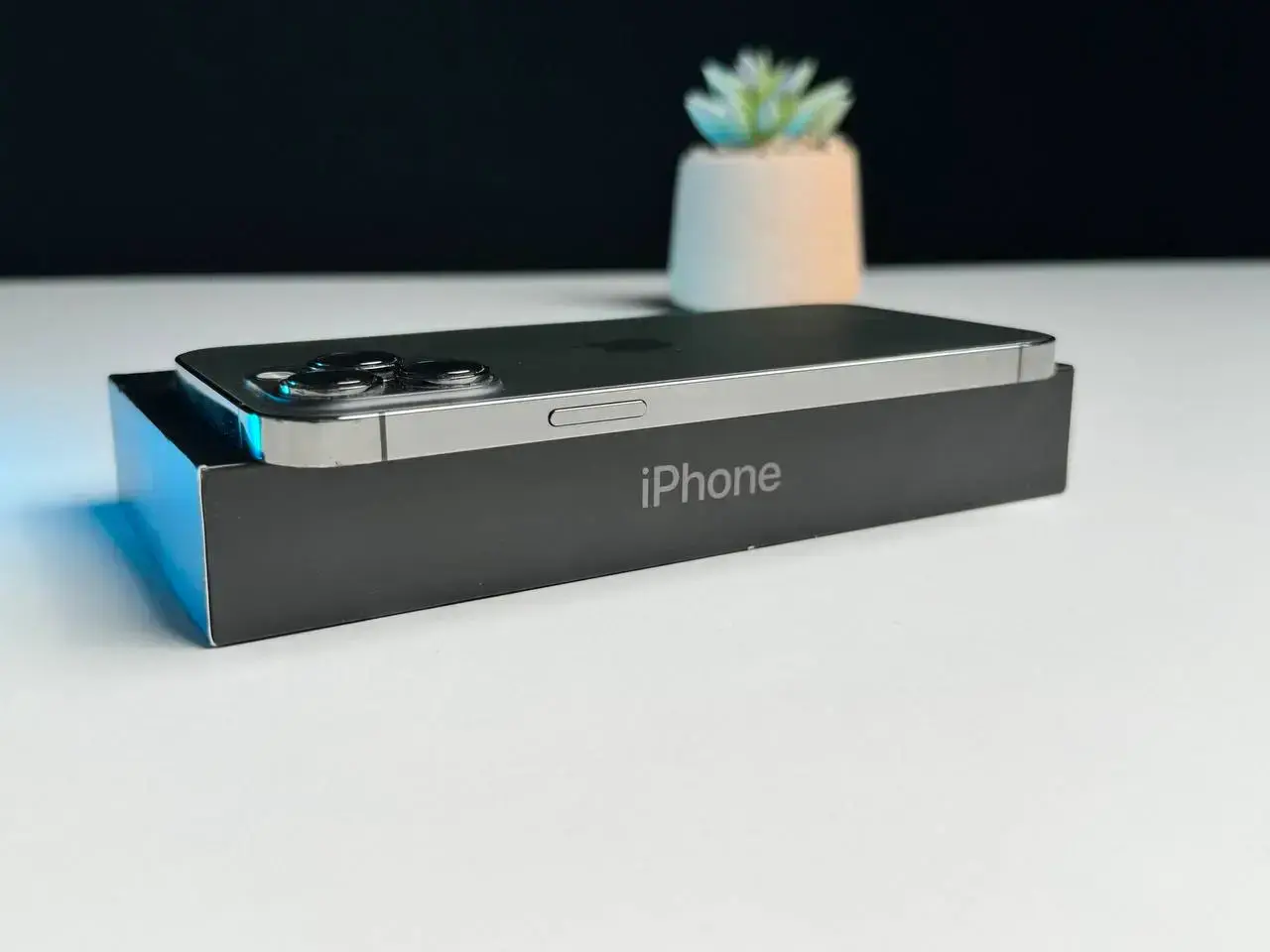 ВЖИВАНИЙ Apple iPhone 13 Pro Max 512GB Graphite (MLKW3, MLLF3) - Стан: гарний | Акумулятор: 100% | Комплект: повний | Гарантія: 1 міс.