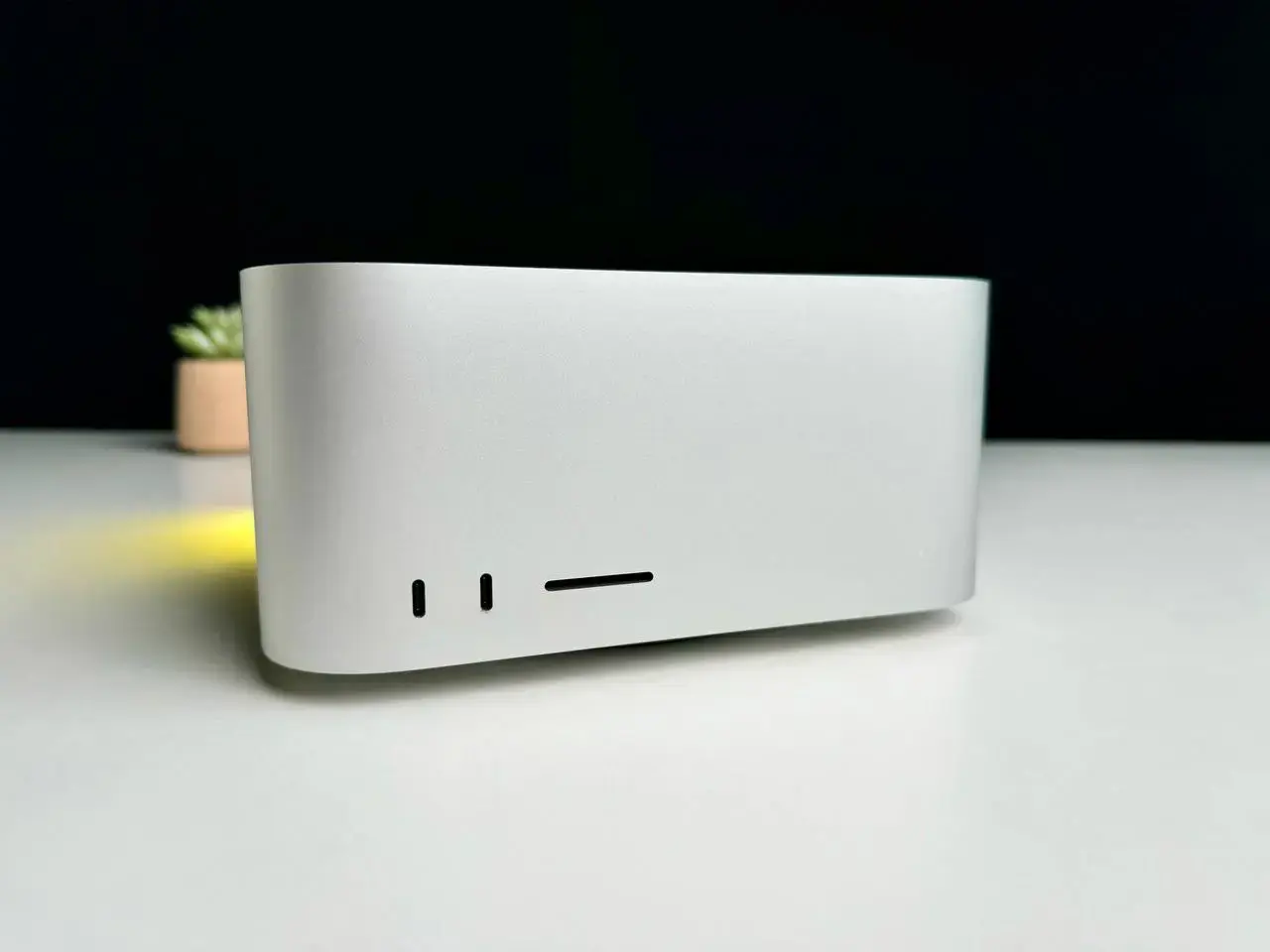 Б/У Apple Mac Studio (Z14J0008G)