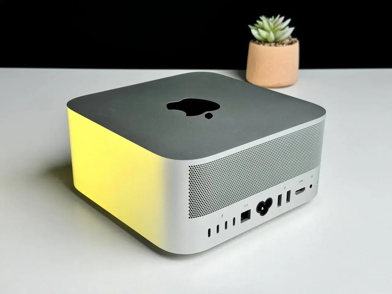Б/У Apple Mac Studio (Z14J0008G)