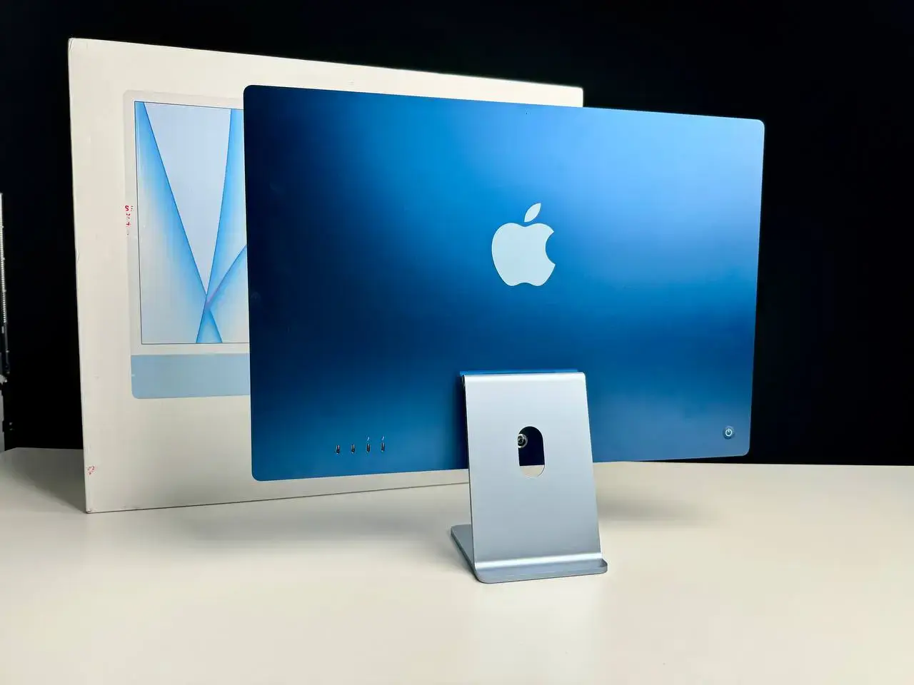 ВЖИВАНИЙ iMac 24" 4.5K Retina display Blue (Z14M000UN) 2021 - Стан: ідеальний | Комплект: повний | Гарантія: 3 міс.