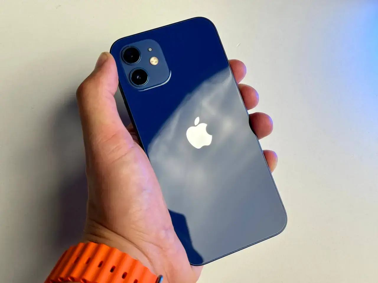 Б/У Apple iPhone 12 64GB Blue (MGH93, MGJ83) - Состояние: хороший | Аккумулятор: 87% | Комплект: без комплекта | Гарантія: 1 мес.