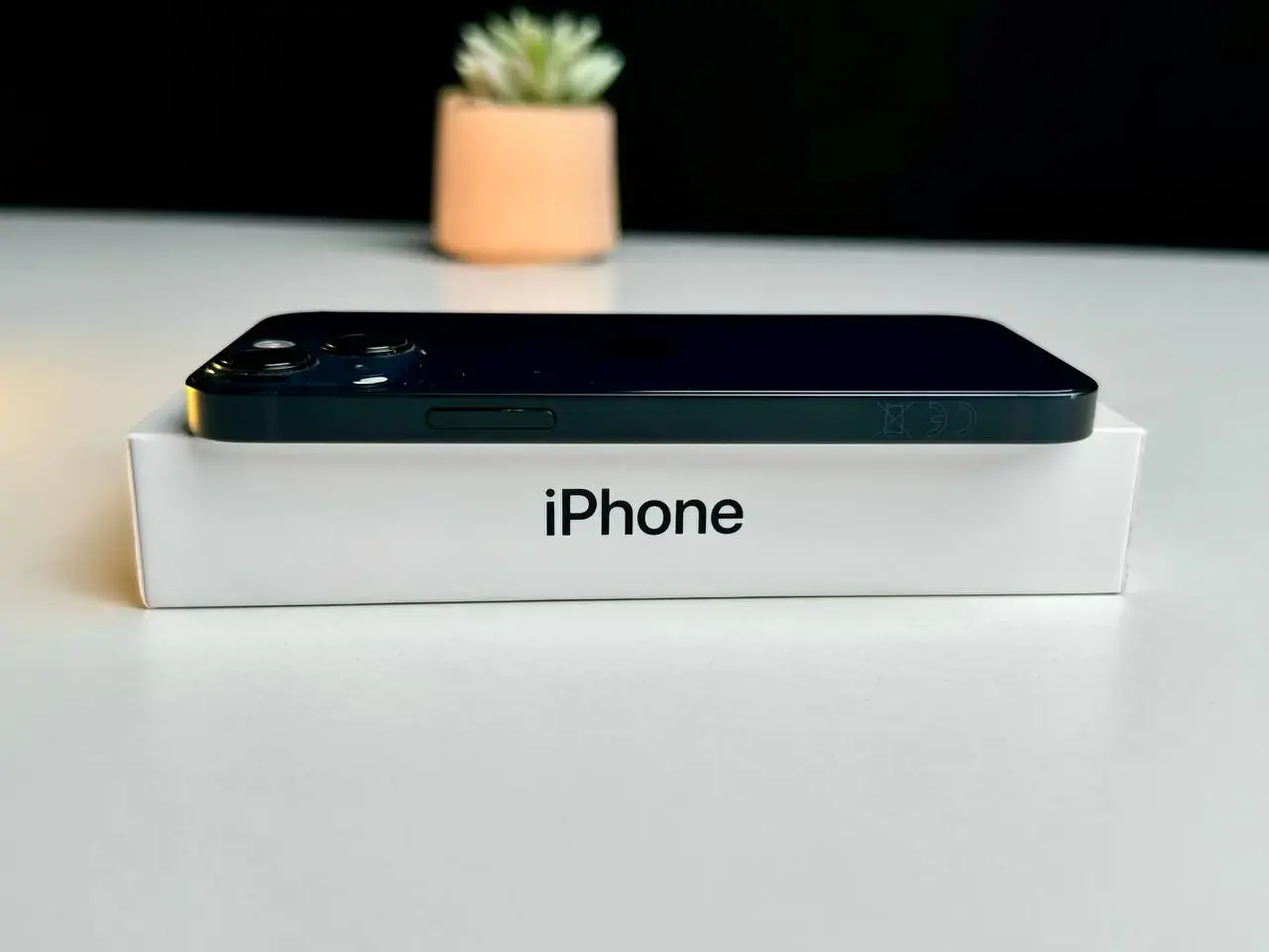 Б/У Apple iPhone 13 Mini 128GB Midnight (MLHM3, MLK03) - Состояние: хороший | Аккумулятор: 93% | Комплект: полный | Гарантія: 1 мес.