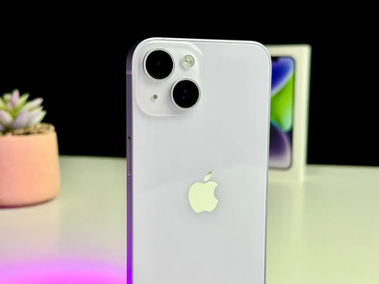 Б/У Apple iPhone 14 128GB Purple (MPV03) - Состояние: идеальный | Аккумулятор: 89% | Комплект: полный | Гарантія: 1 мес.