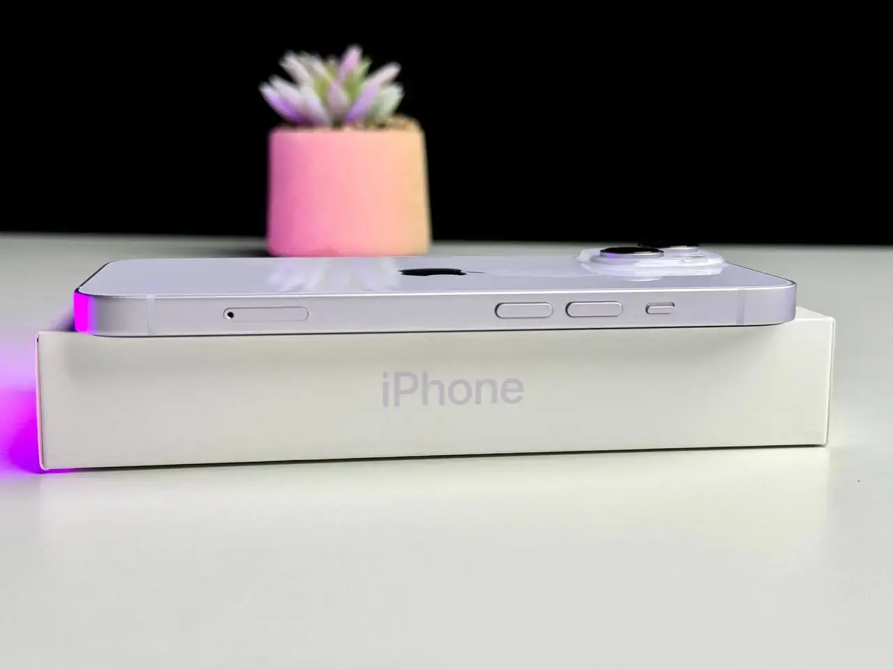 Б/У Apple iPhone 14 128GB Purple (MPV03) - Состояние: идеальный | Аккумулятор: 89% | Комплект: полный | Гарантія: 1 мес.
