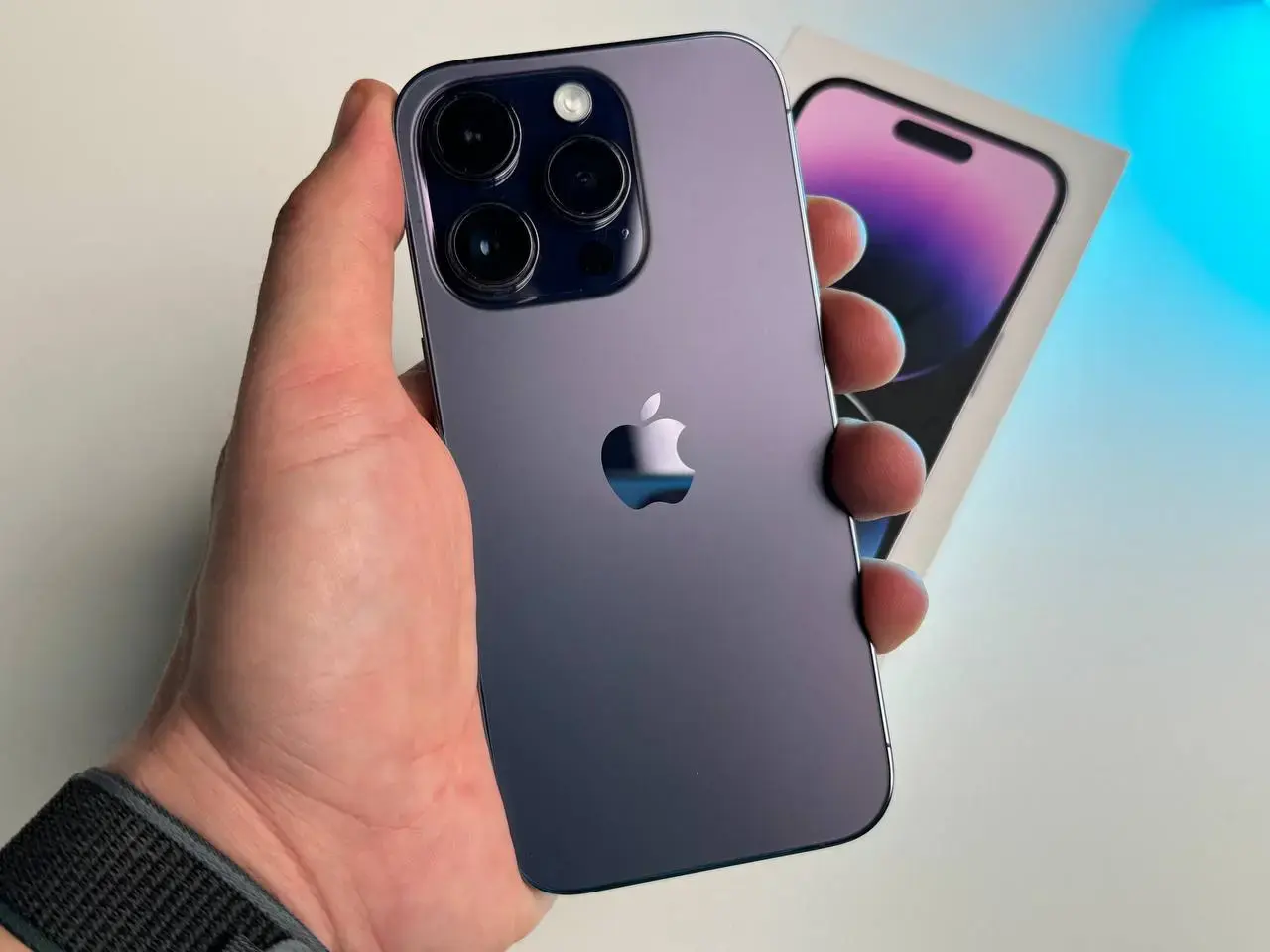 ВЖИВАНИЙ Apple iPhone 14 Pro 128GB Deep Purple (MQ0G3) - Стан: задовільний | Акумулятор: 89% | Комплект: коробка | Гарантія: 1 міс.