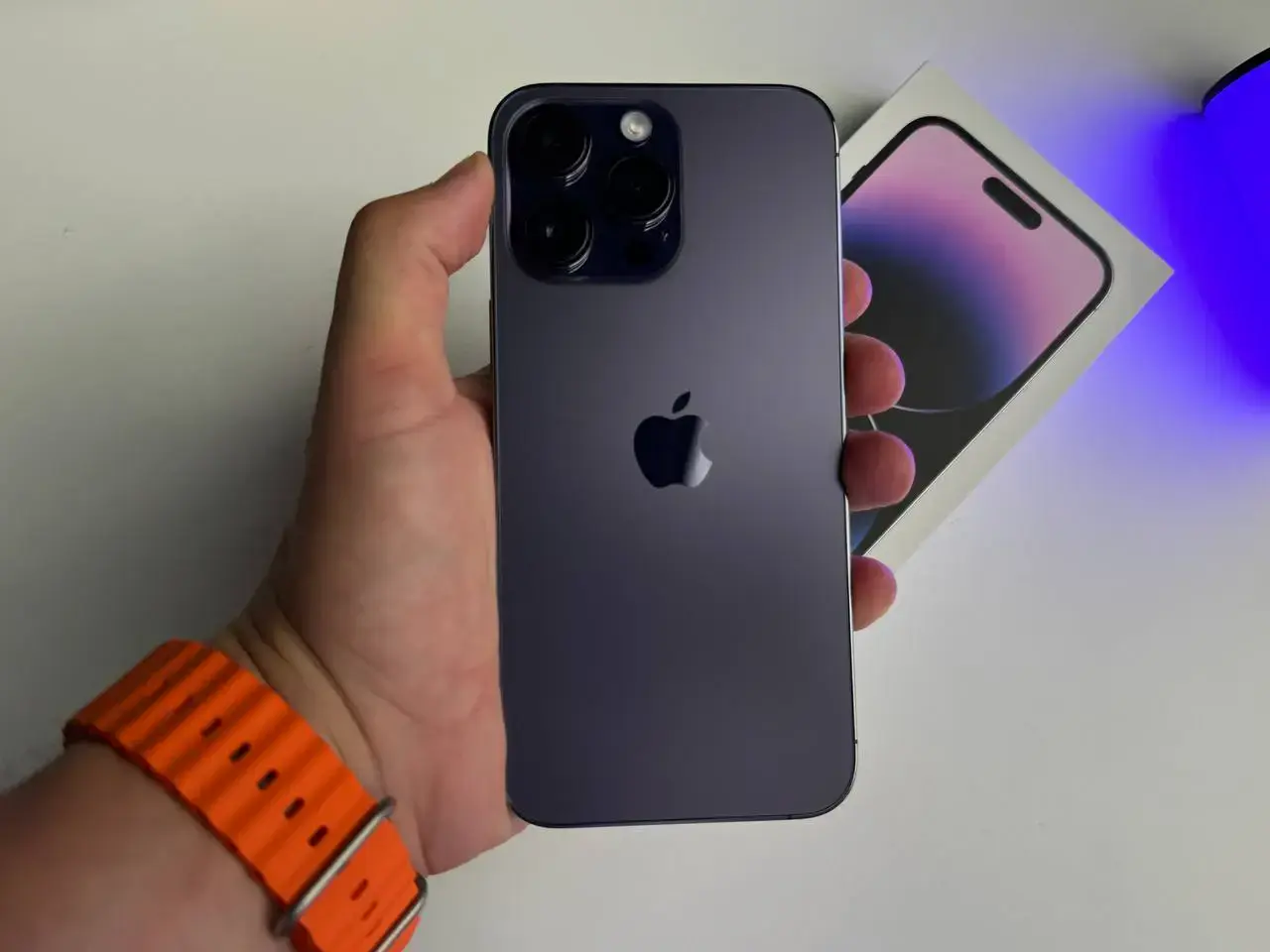ВЖИВАНИЙ Apple iPhone 14 Pro Max 256GB Deep Purple (MQ9X3) - Стан: ідеальний | Акумулятор: 100% | Комплект: повний | Гарантія: 1 міс.
