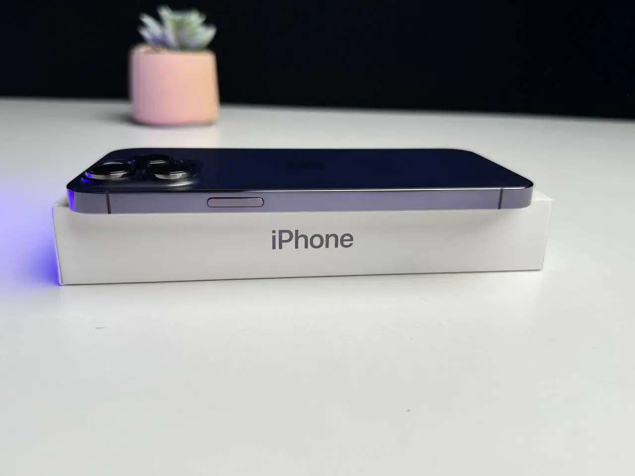 ВЖИВАНИЙ Apple iPhone 14 Pro Max 256GB Deep Purple (MQ9X3) - Стан: ідеальний | Акумулятор: 100% | Комплект: повний | Гарантія: 1 міс.