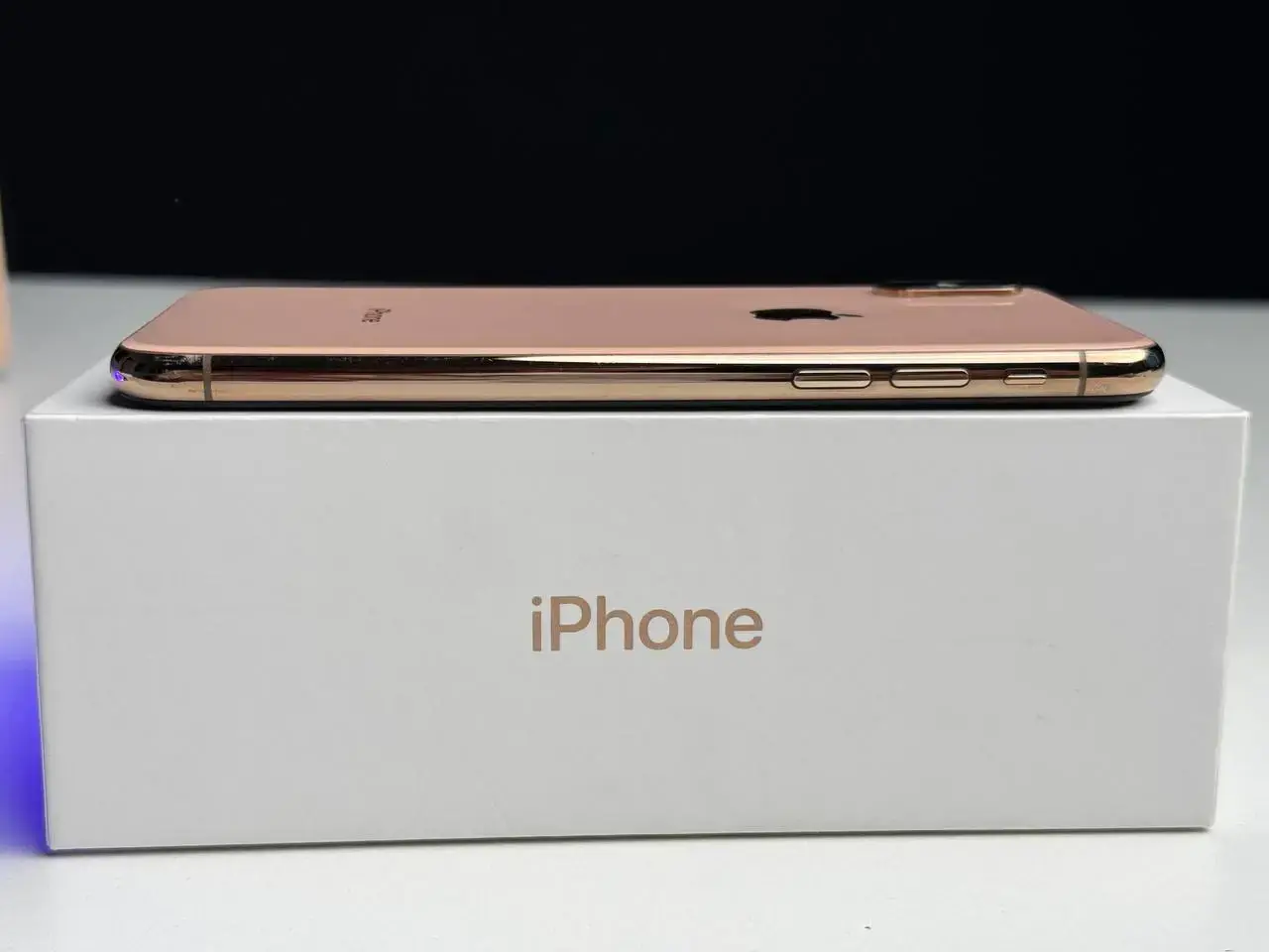 Б/У Apple iPhone XS 256GB Gold (MT9K2) - Состояние: удовлетворительный | Аккумулятор: 100% | Комплект: коробка, блок питания | Гарантія: 1 мес.