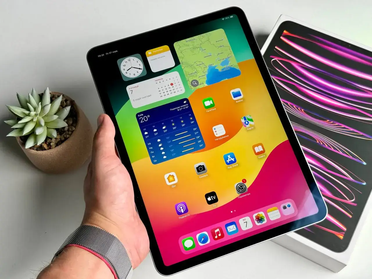 ВЖИВАНИЙ iPad Pro 11" 2022 Wi-Fi 256GB Space Gray (MNXF3) - Стан: ідеальний | Акумулятор: 90% | Комплект: коробка | Гарантія: 1 міс.
