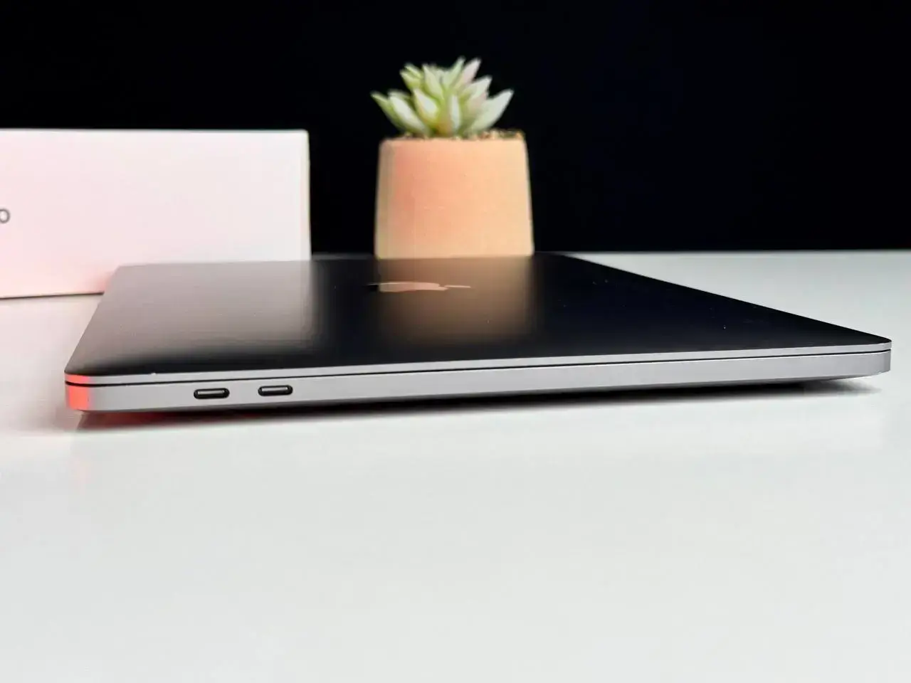 ВЖИВАНИЙ MacBook Pro 13" Space Gray (MYD92) 2020 - Стан: гарний | Комплект: повний | Гарантія: 1 міс.