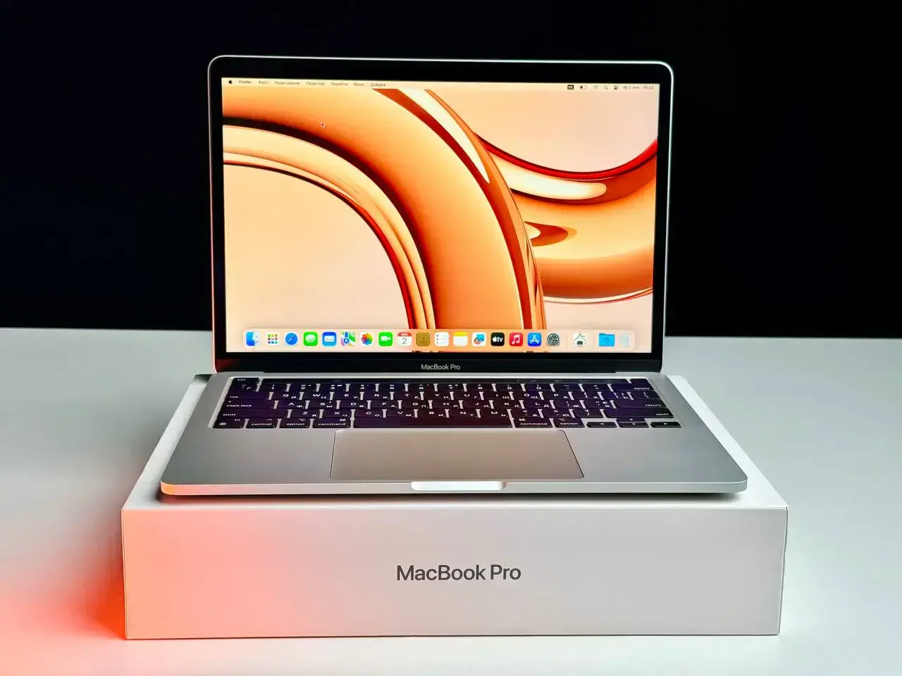 Б/У MacBook Pro 13" Silver (MYDA2) 2020 - Состояние: хороший | Комплект: полный | Гарантия: 1 мес.
