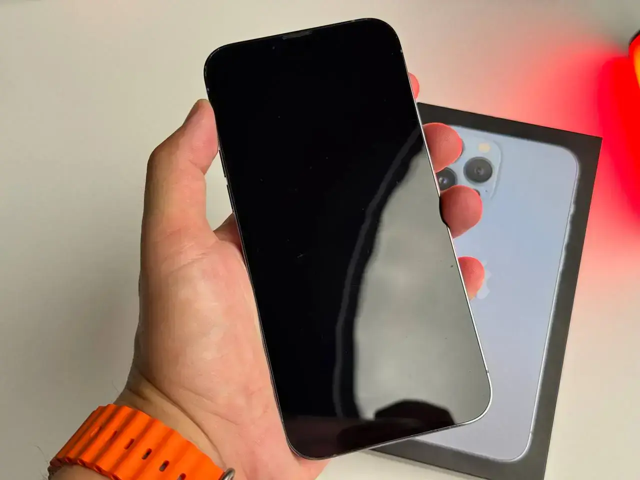 Б/У Apple iPhone 13 Pro Max 256GB Sierra Blue (MLKV3, MLLE3) - Состояние: хороший | Аккумулятор: 100% | Комплект: полный | Гарантія: 1 мес.