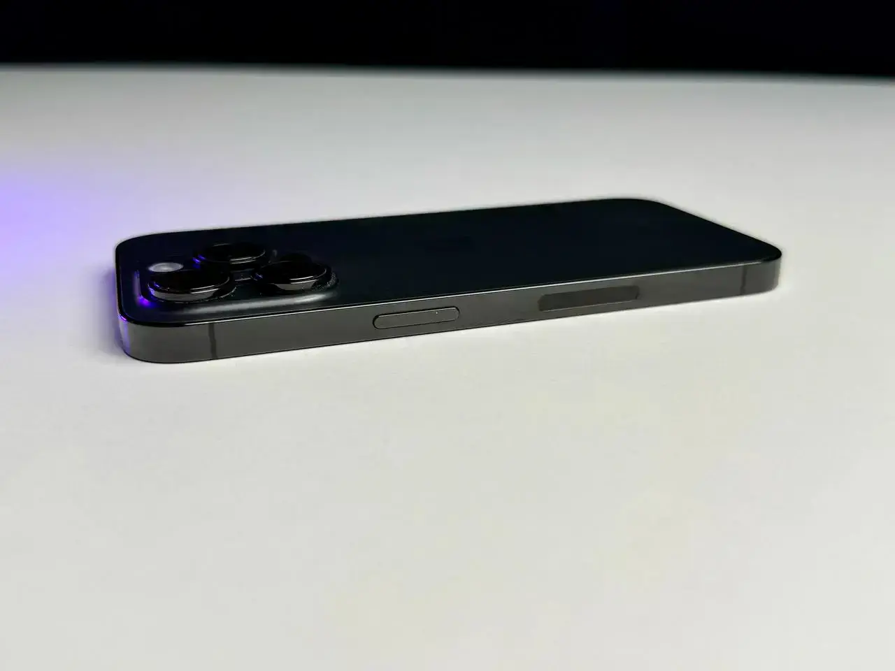 ВЖИВАНИЙ Apple iPhone 14 Pro 128GB Space Black eSim (MPXT3) - Стан: ідеальний | Акумулятор: 88% | Комплект: iPhone | Гарантія: 3 міс.